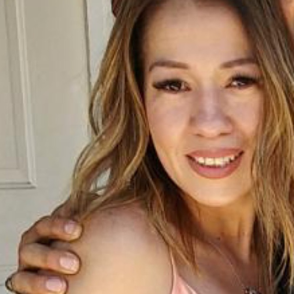 Meet your Posher, Felicia